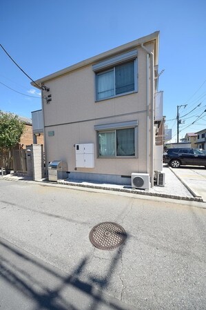 サニーハウスBの物件外観写真